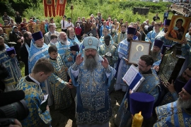 1 июля - престольный праздник, празднование Боголюбской иконы Пресвятой Богородицы. Митрополит Кирилл совершил БожественнуюЛитургию
