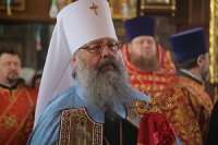 Митрополит Кирилл и епископ Евгений совершили Божественную литургию в храме святых Бориса и Глеба города Екатеринбурга