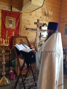 Панихида по погибшим в пожаре в Кемерово