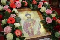 Сонм архиереев совершил праздничную Божественную литургию в Храме-на-Крови